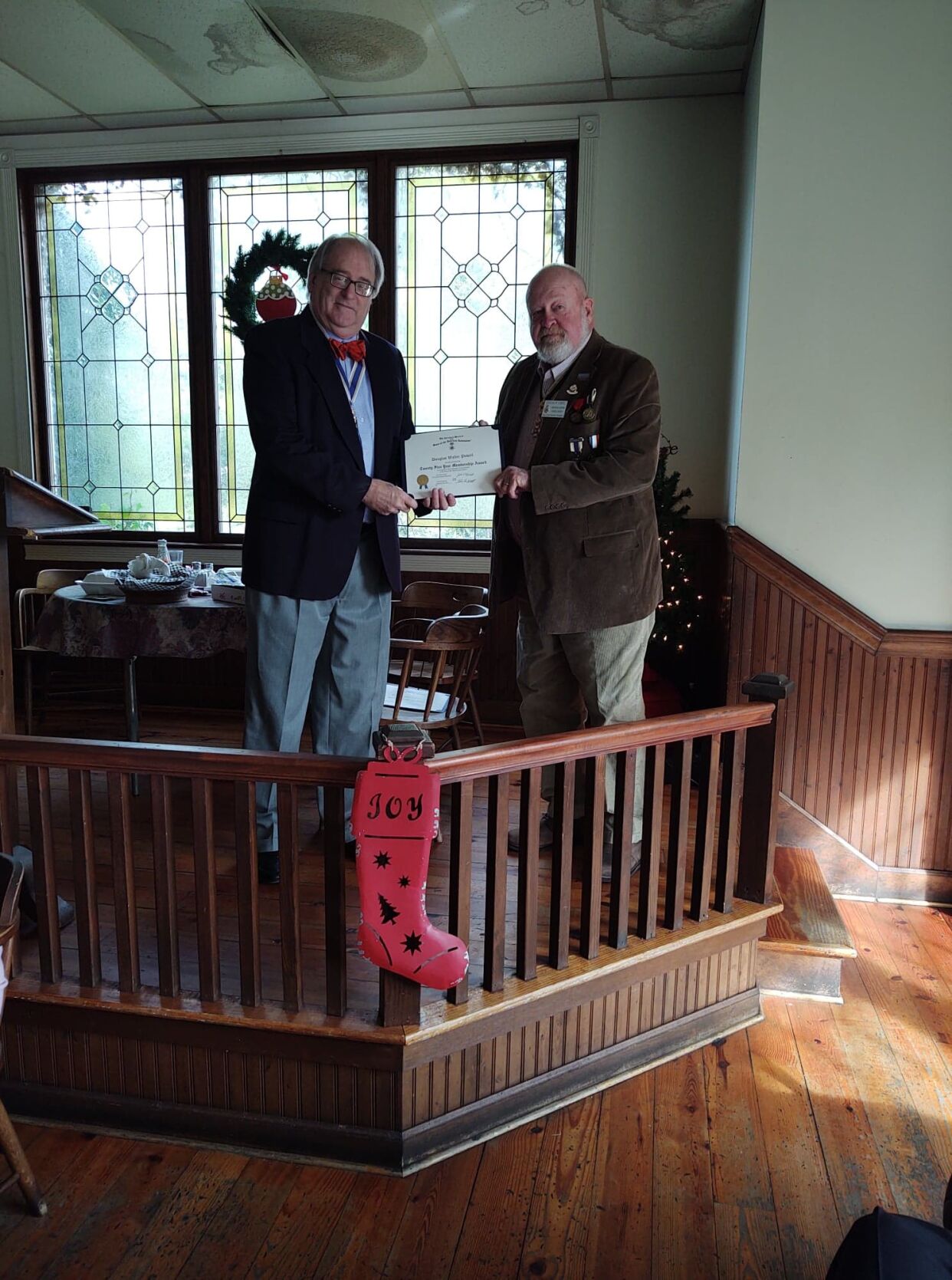 Douglas Powell 25 YR SVC Award.jpg